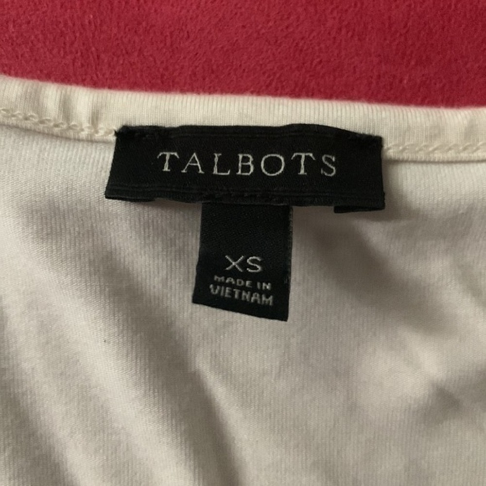 Talbots XS basic white tank - Picture 2 of 4